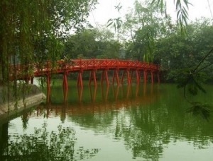 pont huc hanoi