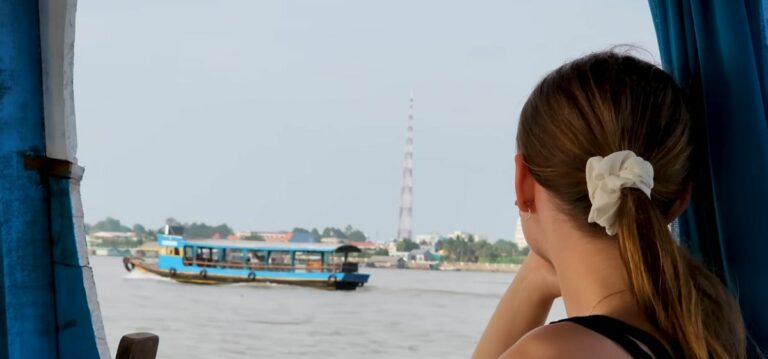 Découvrez les célèbres marchés flottants de Can Tho, une destination vietnamienne fascinante