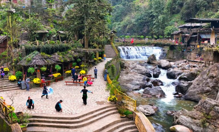 Découvrez la magie authentique de Cat Cat, le joyau caché de Sapa, au Vietnam