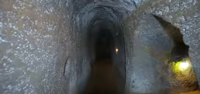 Découvrez l&rsquo;histoire fascinante du site historique souterrain de Vinh Moc au Vietnam