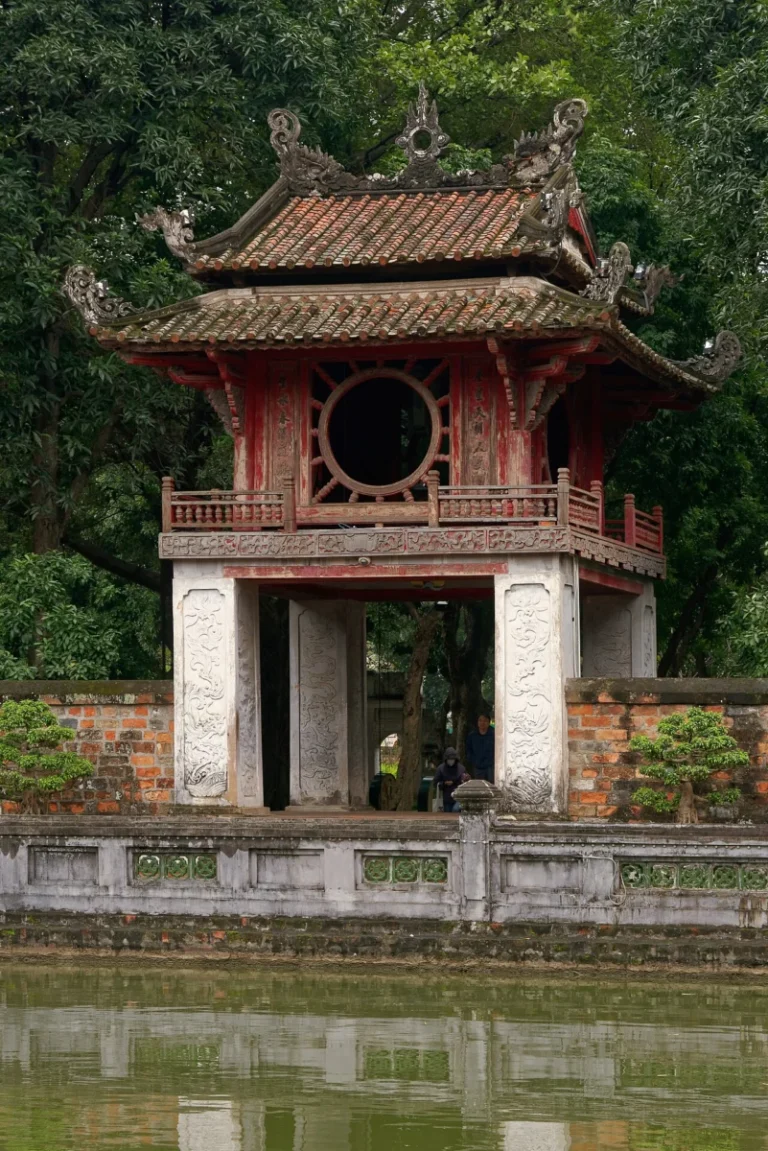 Pagode des Parfums – Hương Sơn