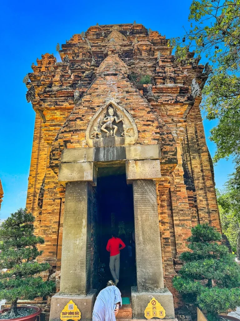 Tours de Po Nagar